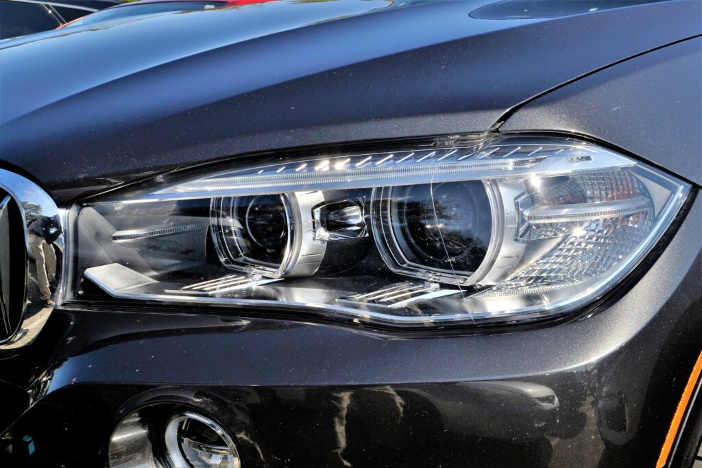 Car headlight